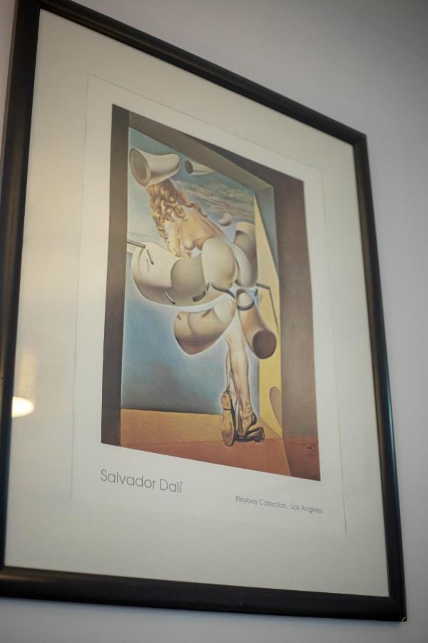Picasso With Swimming Pool And Parking In The Center! * Màlaga